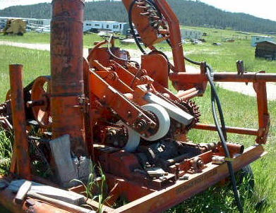 PS-8 MORBARK POST & POLE PEELER W/PTO POWER TAKE OFF, TRAILOR MOUNTED S/N 369